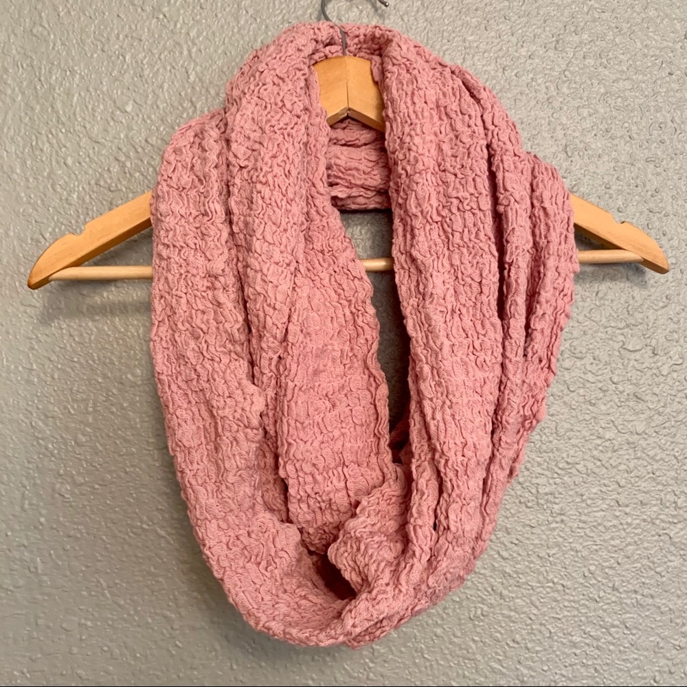 Pink Infinity Scarf - Picture 3 of 4